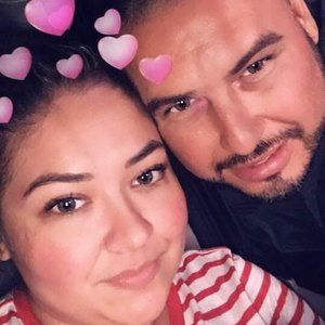 Meet your Posher, Johannita